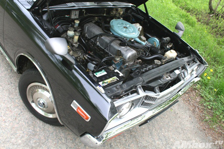 Nissan Gloria PA330 2000SGL